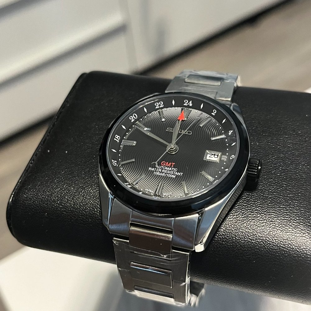 seiko mod black texture dial GMT function automatic watch